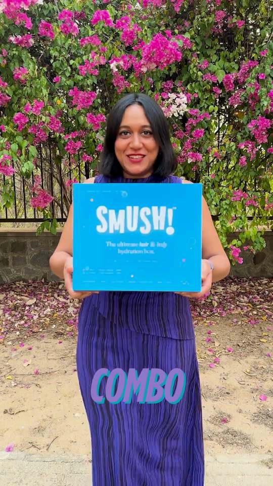 Video cover: Smriti, the founder, opens the SMUSH! gift box: the sleeve, the magnetic doors and the two bottles inside